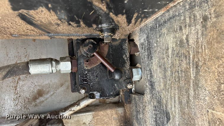 image for item ED2355 1994 Ag-Chem Terra-Gator 1844 spreader