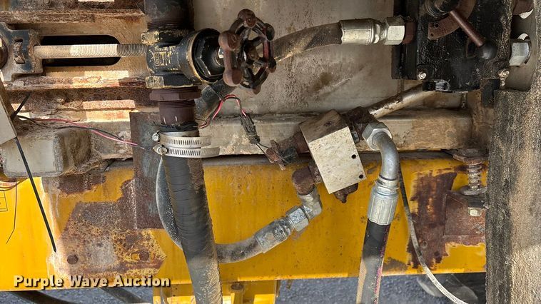 image for item ED2355 1994 Ag-Chem Terra-Gator 1844 spreader