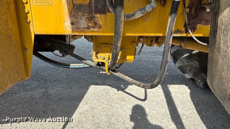 image for item ED2355 1994 Ag-Chem Terra-Gator 1844 spreader