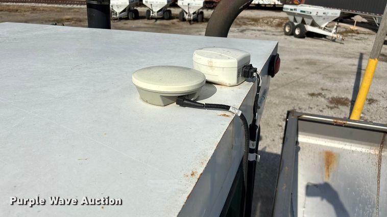 image for item ED2355 1994 Ag-Chem Terra-Gator 1844 spreader