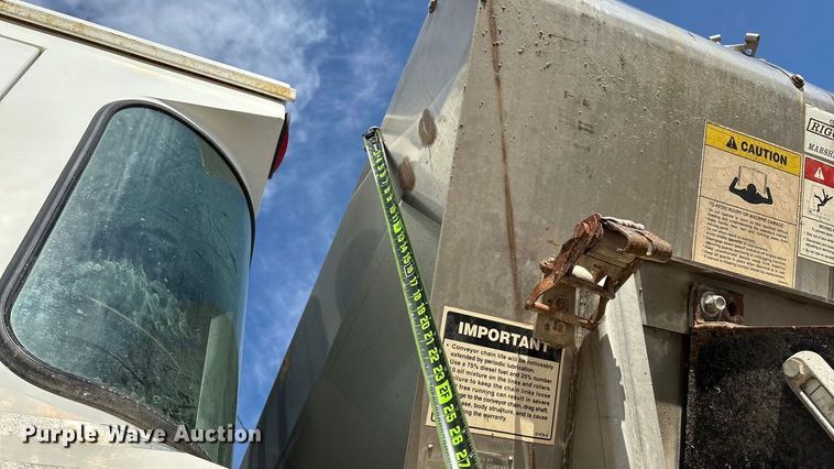 image for item ED2355 1994 Ag-Chem Terra-Gator 1844 spreader