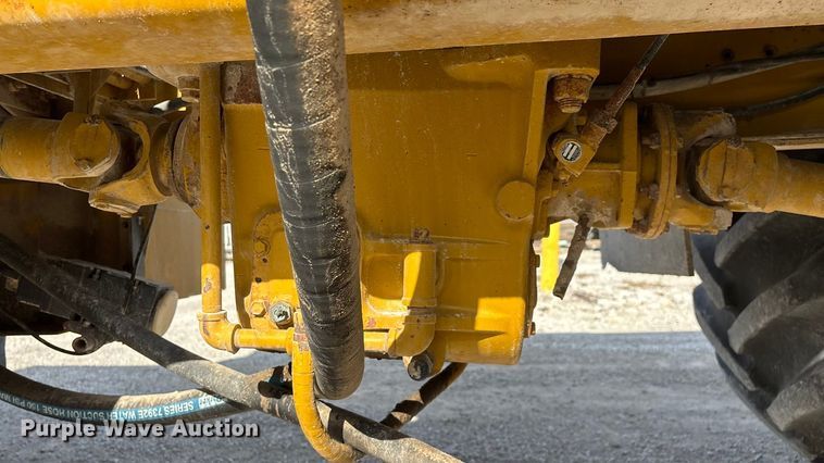 image for item ED2355 1994 Ag-Chem Terra-Gator 1844 spreader