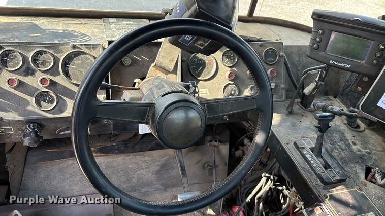 image for item ED2355 1994 Ag-Chem Terra-Gator 1844 spreader