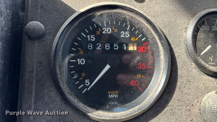 image for item ED2355 1994 Ag-Chem Terra-Gator 1844 spreader