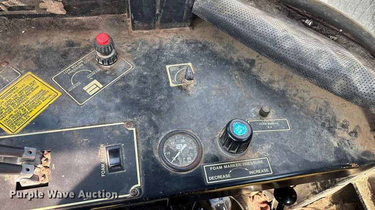 image for item ED2355 1994 Ag-Chem Terra-Gator 1844 spreader