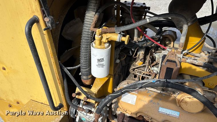 image for item ED2355 1994 Ag-Chem Terra-Gator 1844 spreader