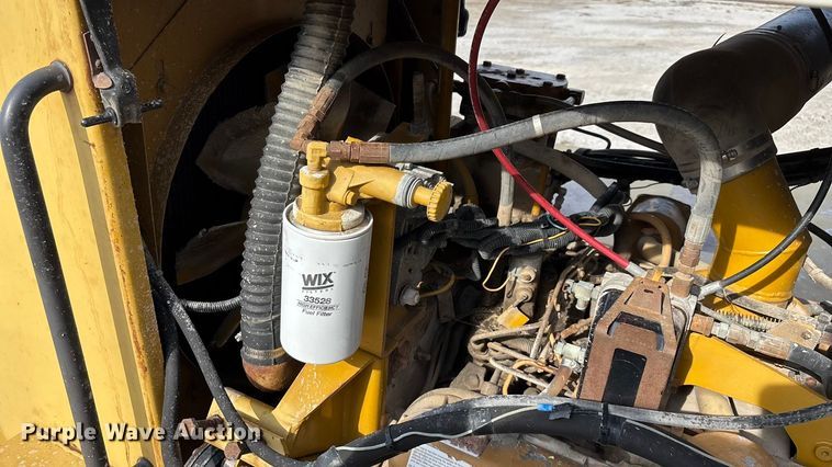 image for item ED2355 1994 Ag-Chem Terra-Gator 1844 spreader