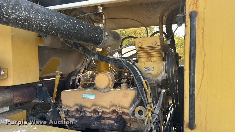 image for item ED2355 1994 Ag-Chem Terra-Gator 1844 spreader