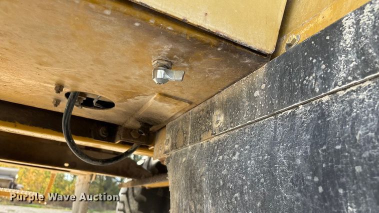 image for item ED2355 1994 Ag-Chem Terra-Gator 1844 spreader