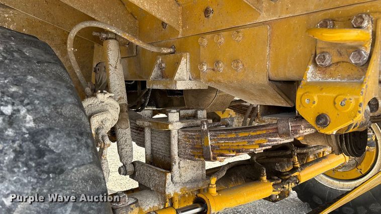 image for item ED2355 1994 Ag-Chem Terra-Gator 1844 spreader