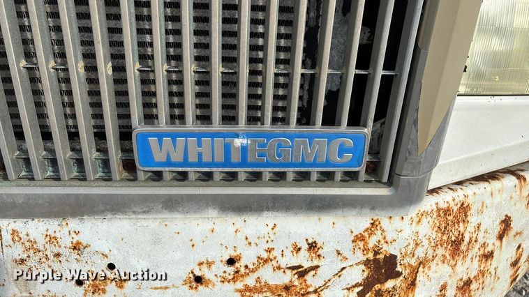 image for item ED2356 1995 WhiteGMC fertilizer delivery truck