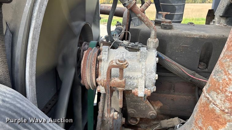 image for item ED2356 1995 WhiteGMC fertilizer delivery truck