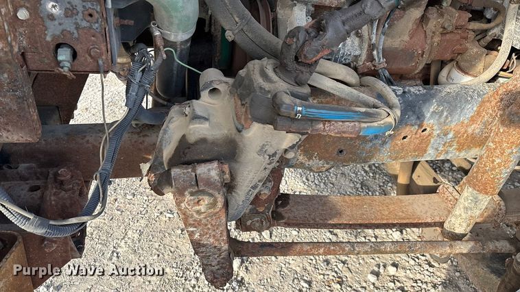 image for item ED2356 1995 WhiteGMC fertilizer delivery truck