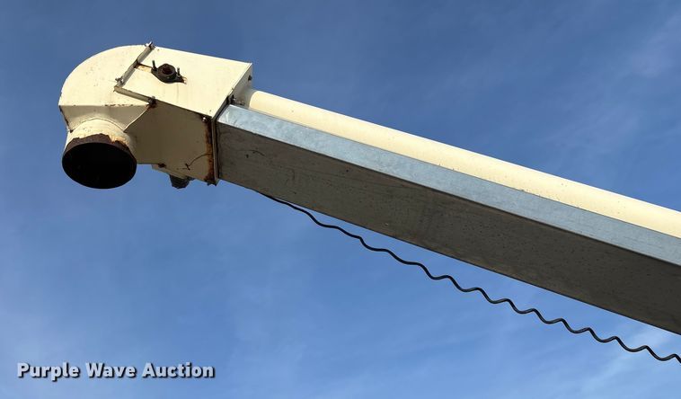 image for item ED2357 2015 Meridian 375 seed tender