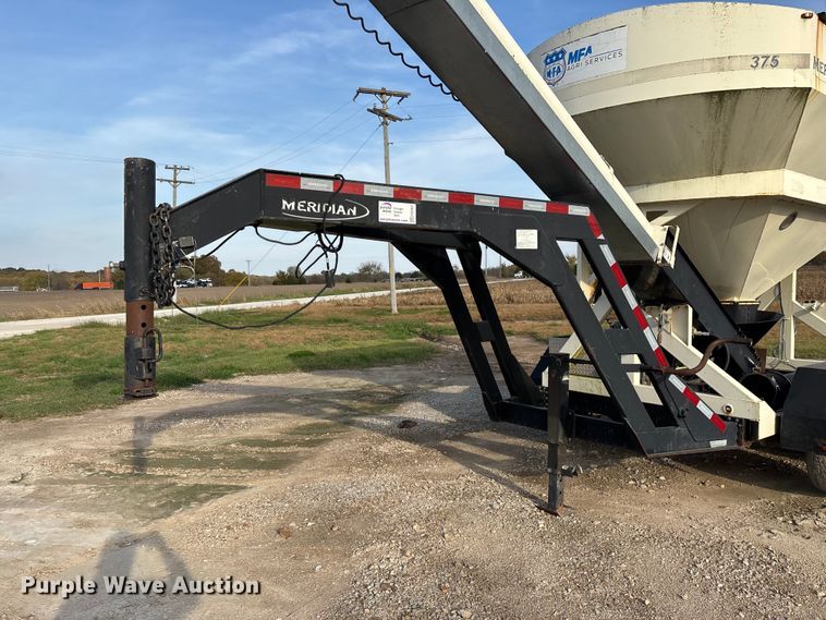 image for item ED2357 2015 Meridian 375 seed tender