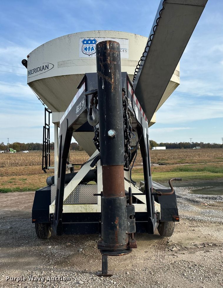 image for item ED2357 2015 Meridian 375 seed tender