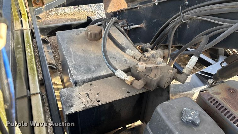 image for item ED2357 2015 Meridian 375 seed tender