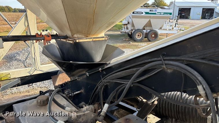 image for item ED2357 2015 Meridian 375 seed tender