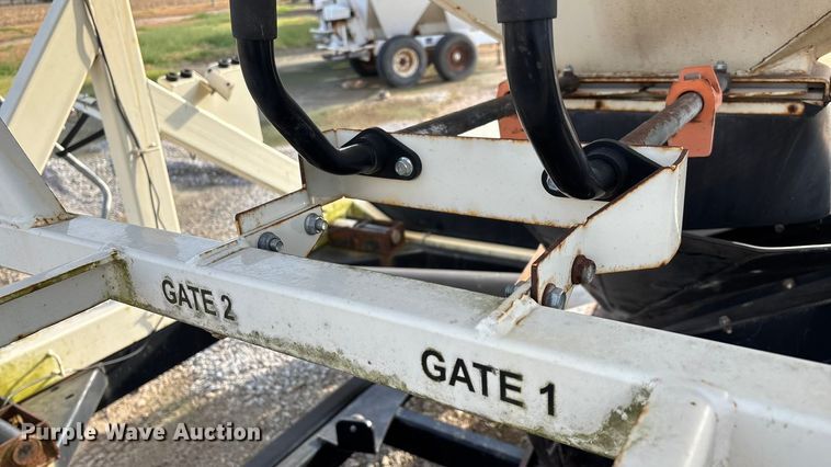 image for item ED2357 2015 Meridian 375 seed tender