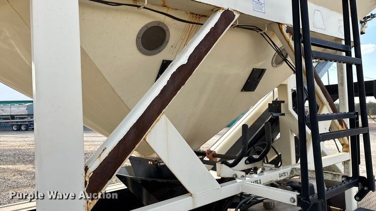 image for item ED2357 2015 Meridian 375 seed tender