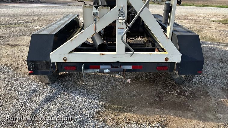 image for item ED2357 2015 Meridian 375 seed tender