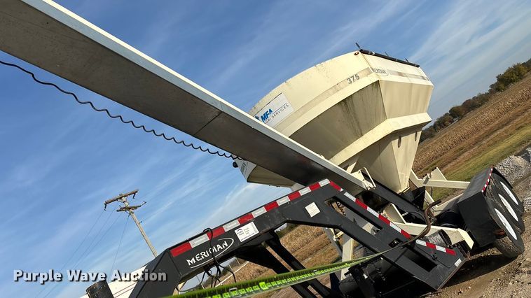 image for item ED2357 2015 Meridian 375 seed tender