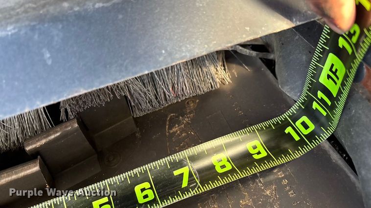 image for item ED2357 2015 Meridian 375 seed tender