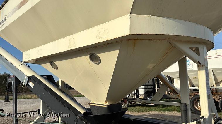 image for item ED2357 2015 Meridian 375 seed tender