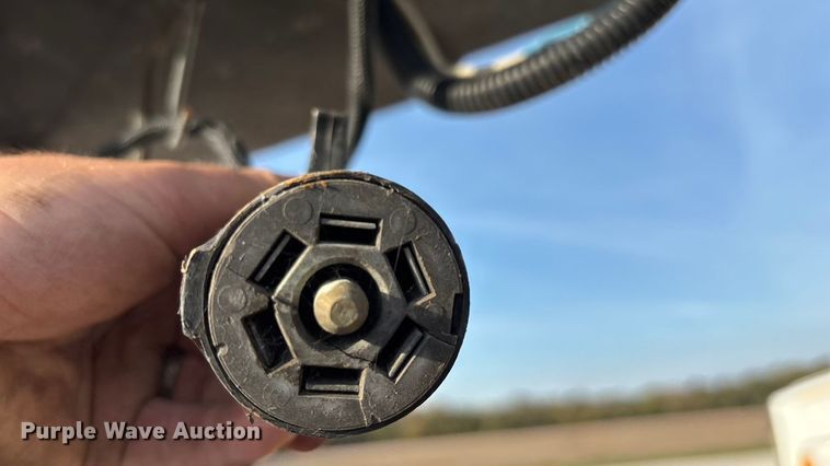 image for item ED2357 2015 Meridian 375 seed tender