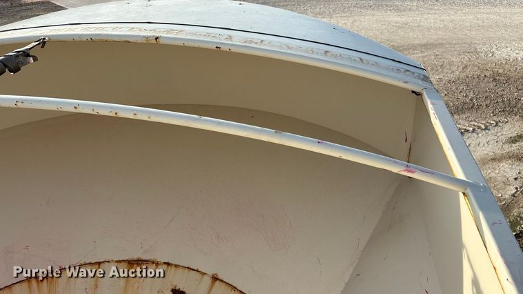 image for item ED2357 2015 Meridian 375 seed tender