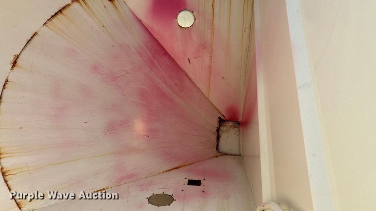 image for item ED2357 2015 Meridian 375 seed tender