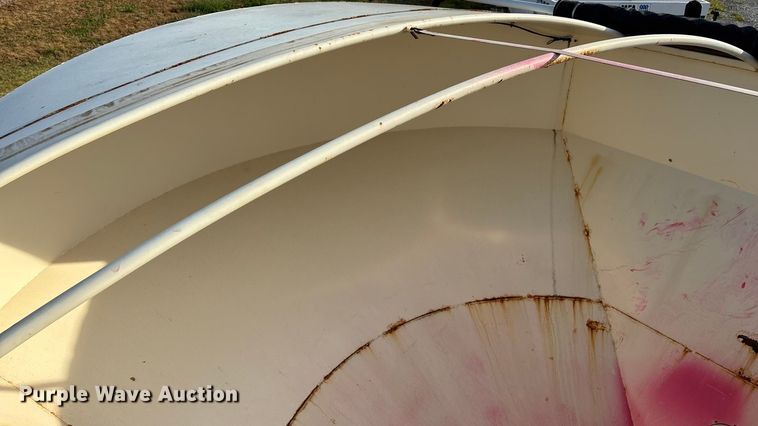 image for item ED2357 2015 Meridian 375 seed tender