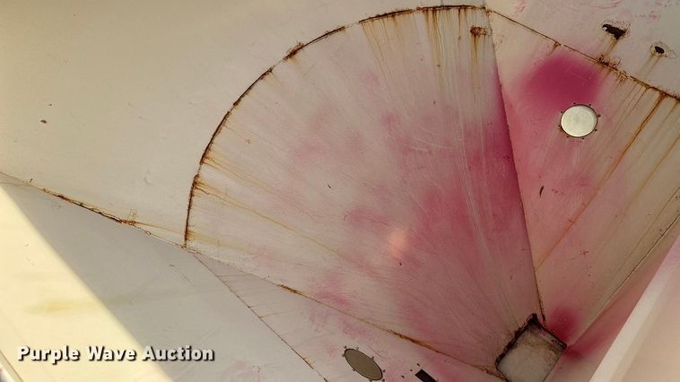 image for item ED2357 2015 Meridian 375 seed tender