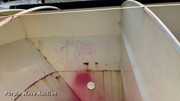 image for item ED2357 2015 Meridian 375 seed tender