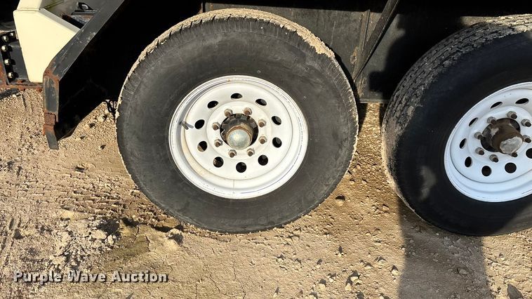 image for item ED2357 2015 Meridian 375 seed tender