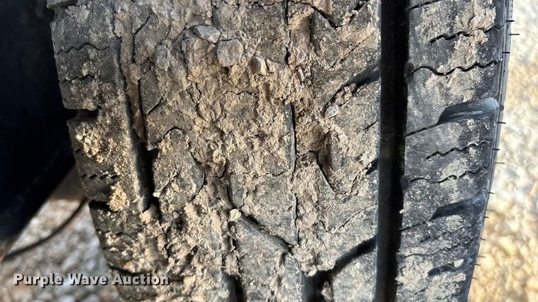 image for item ED2357 2015 Meridian 375 seed tender