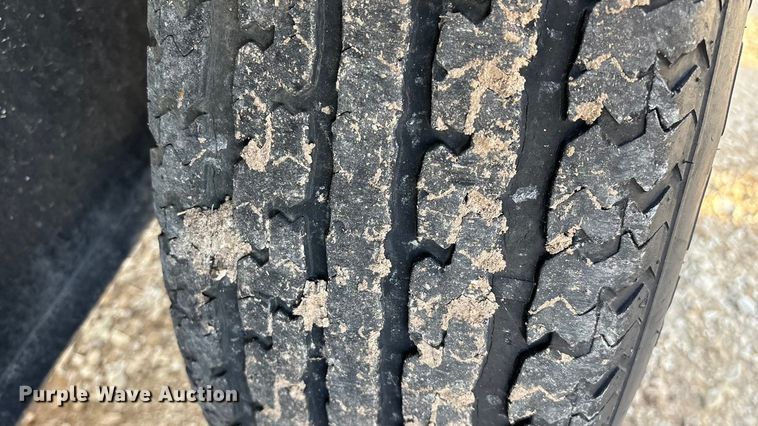 image for item ED2357 2015 Meridian 375 seed tender