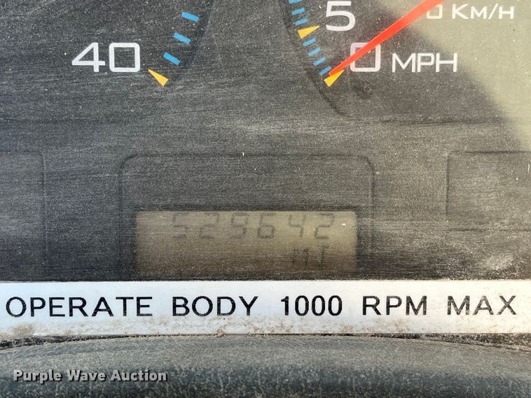 image for item ED2362 2005 International 4300 feed delivery truck