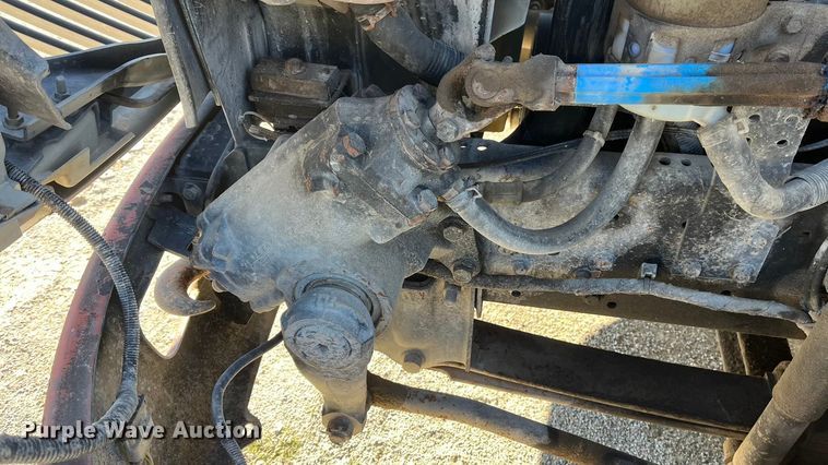 image for item ED2362 2005 International 4300 feed delivery truck