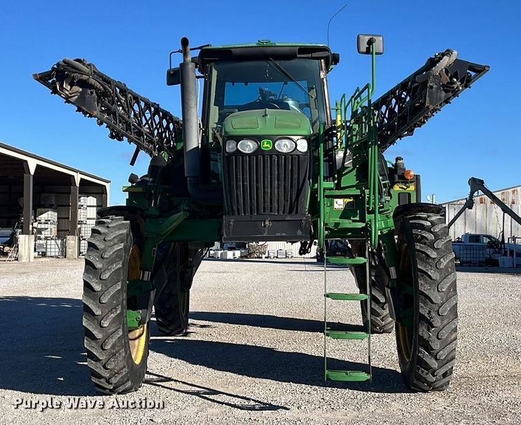 image for item ED2363 2013 John Deere 4730 sprayer