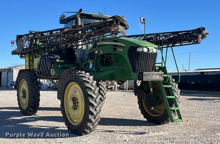 image for item ED2363 2013 John Deere 4730 sprayer