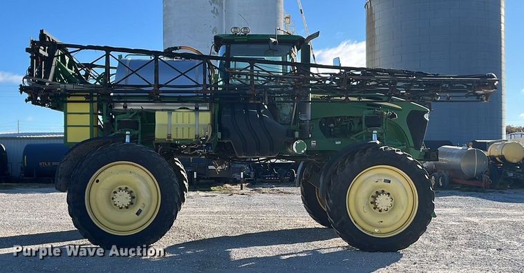 image for item ED2363 2013 John Deere 4730 sprayer