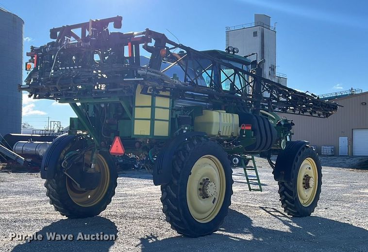 image for item ED2363 2013 John Deere 4730 sprayer
