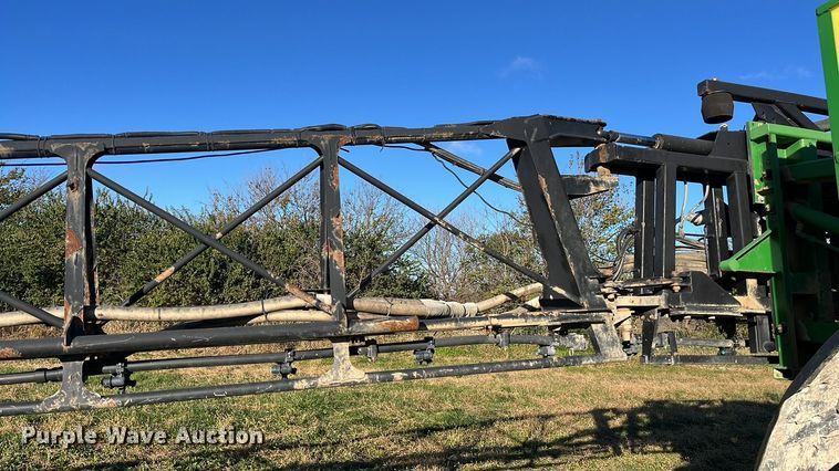 image for item ED2363 2013 John Deere 4730 sprayer