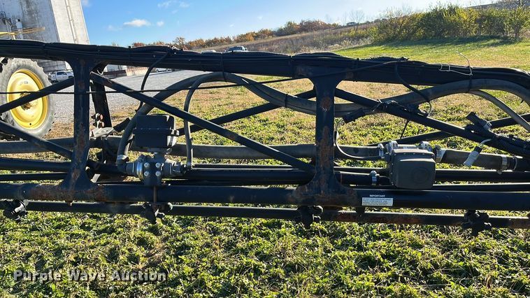 image for item ED2363 2013 John Deere 4730 sprayer