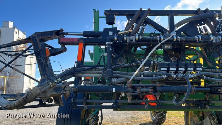 image for item ED2363 2013 John Deere 4730 sprayer