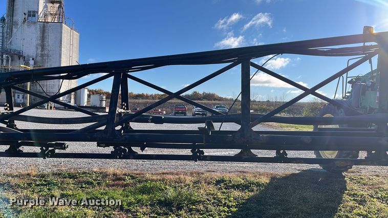 image for item ED2363 2013 John Deere 4730 sprayer