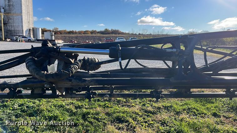 image for item ED2363 2013 John Deere 4730 sprayer