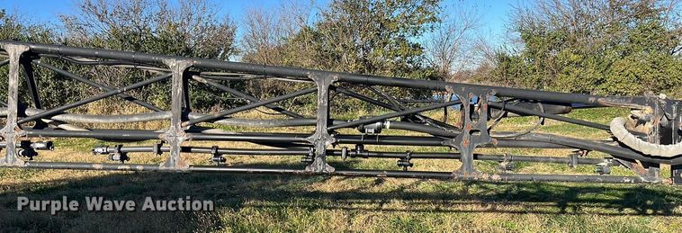 image for item ED2363 2013 John Deere 4730 sprayer