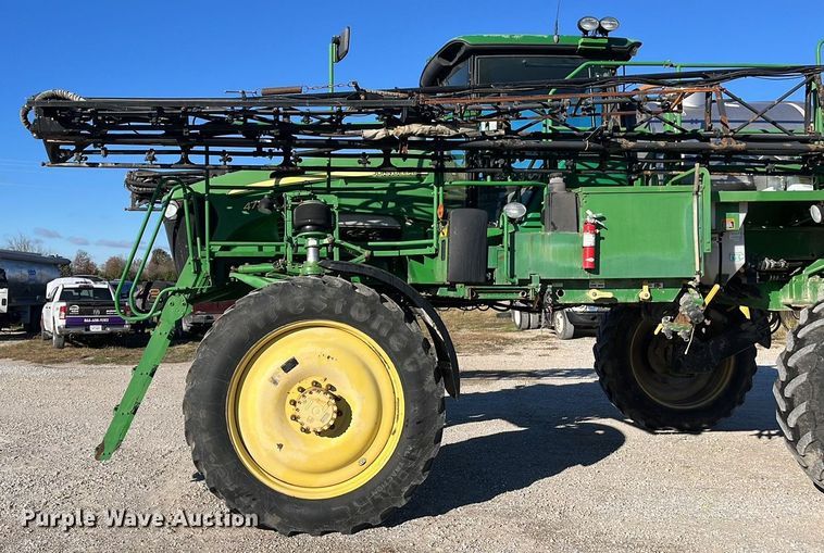image for item ED2363 2013 John Deere 4730 sprayer